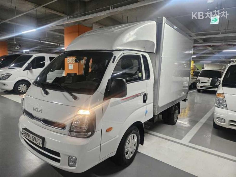 2022 - kia bongo iii