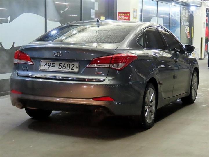 Hyundai i40 2.0 GDI SMART 5