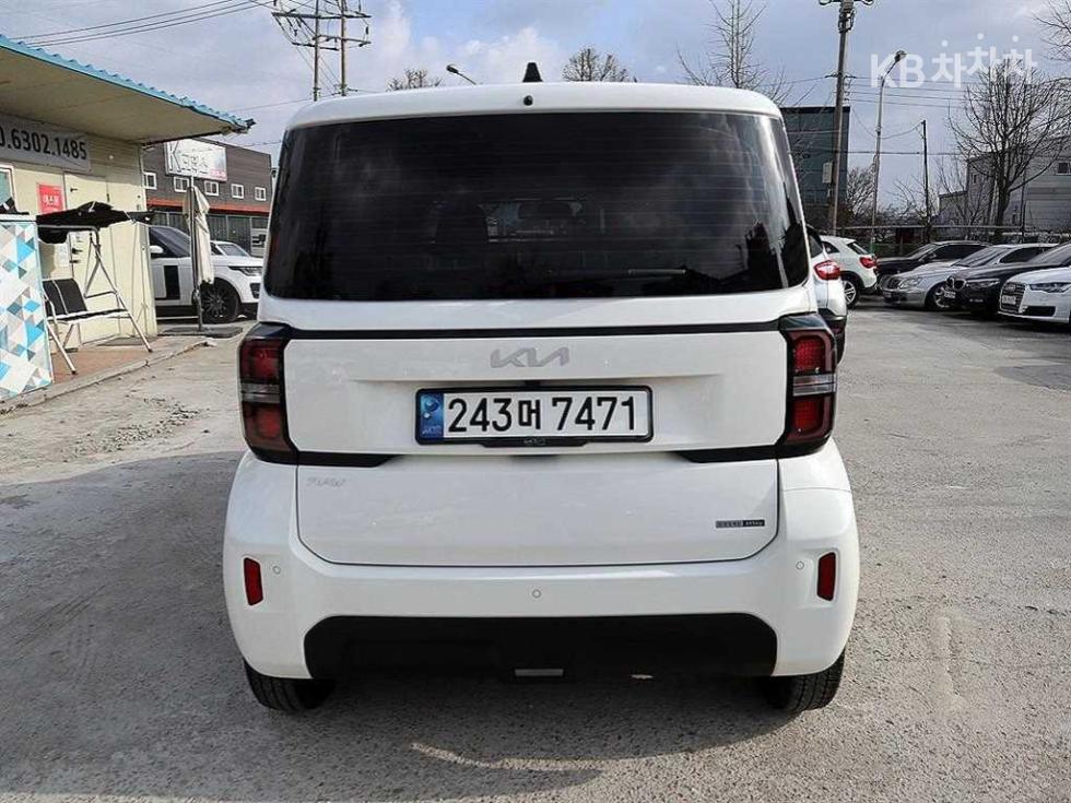 2023 - kia ray