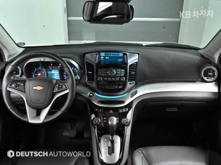 Chevrolet Orlando LTZ Premium 8