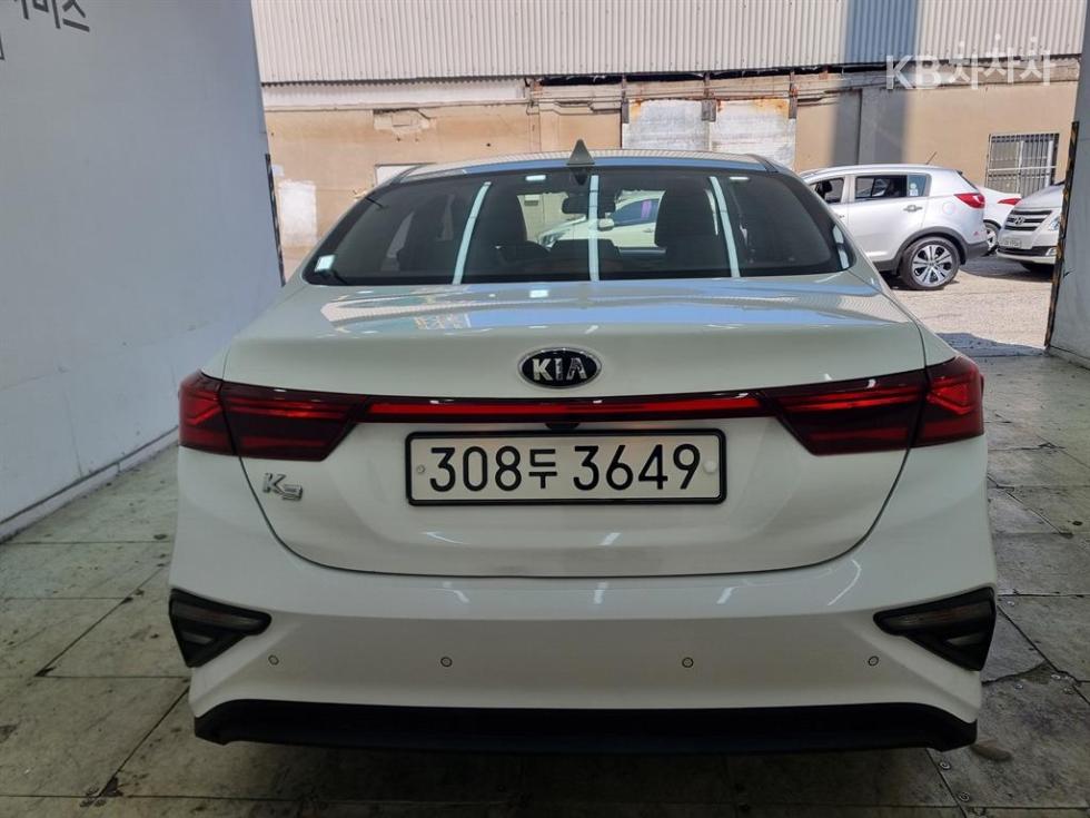 2021 - kia k3