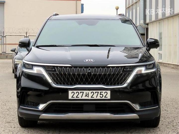 Kia Carnival D2.2 9인승 — foto 1