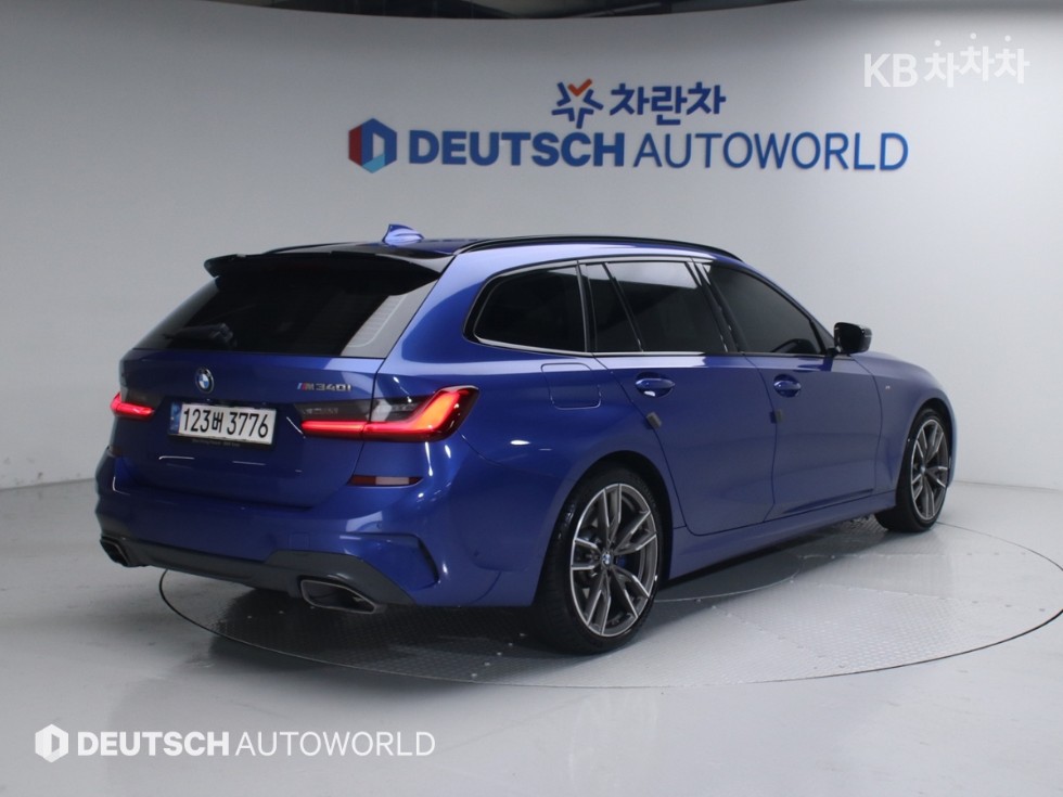 2021 - bmw 3 series