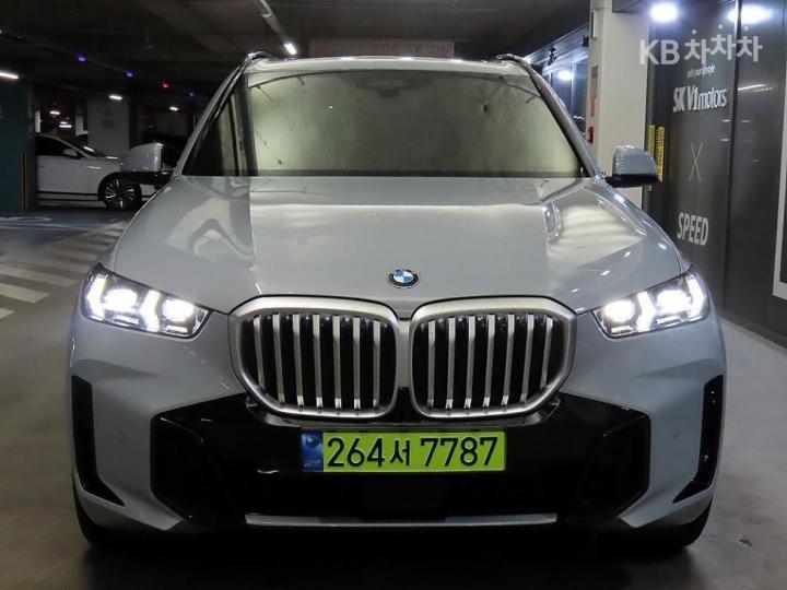 BMW X5 — miniaturë 2