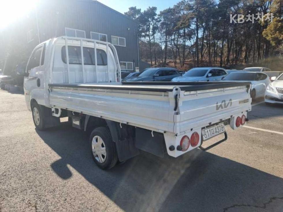 2020 - kia bongo iii