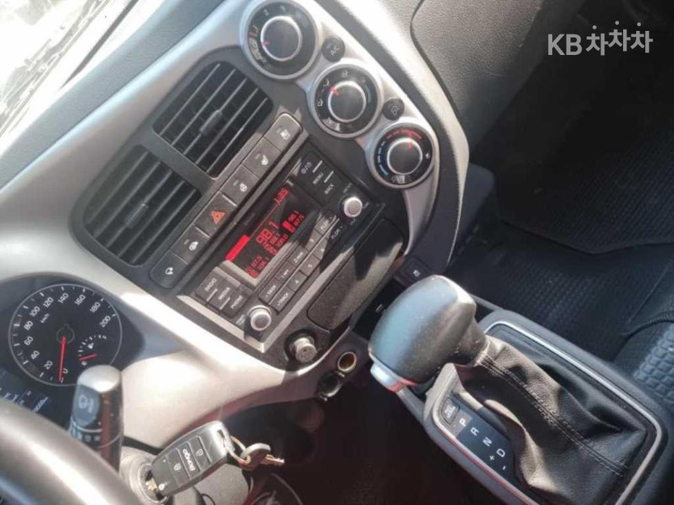 2020 - kia bongo iii