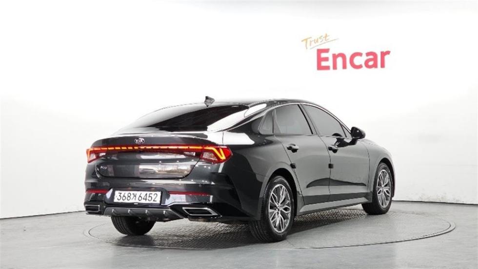 2021 - kia k5