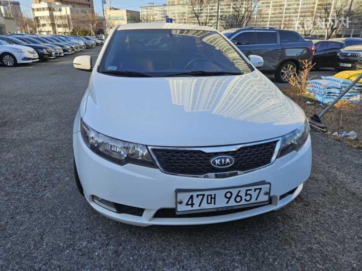 Kia Forte 1.6 GDI Luxury