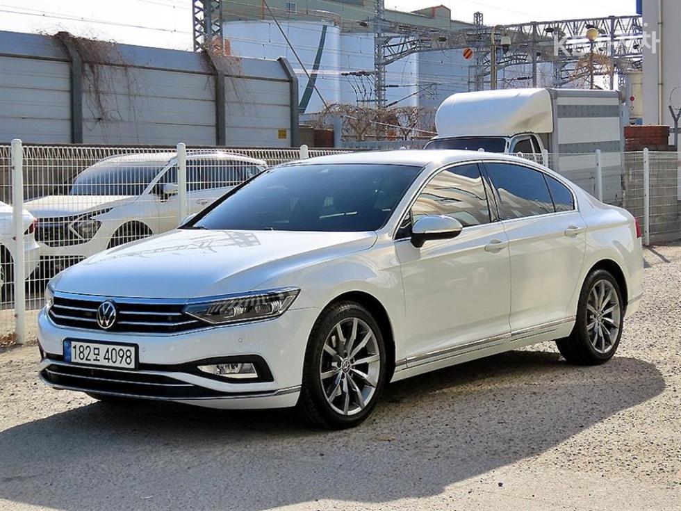 Volkswagen 파사트 GT 2.0 TDI Prestige B8 (18~) - фото 1