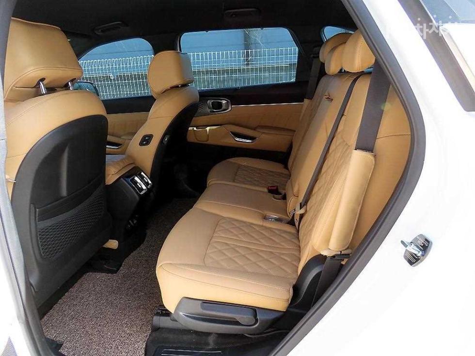 2022 - kia sorento
