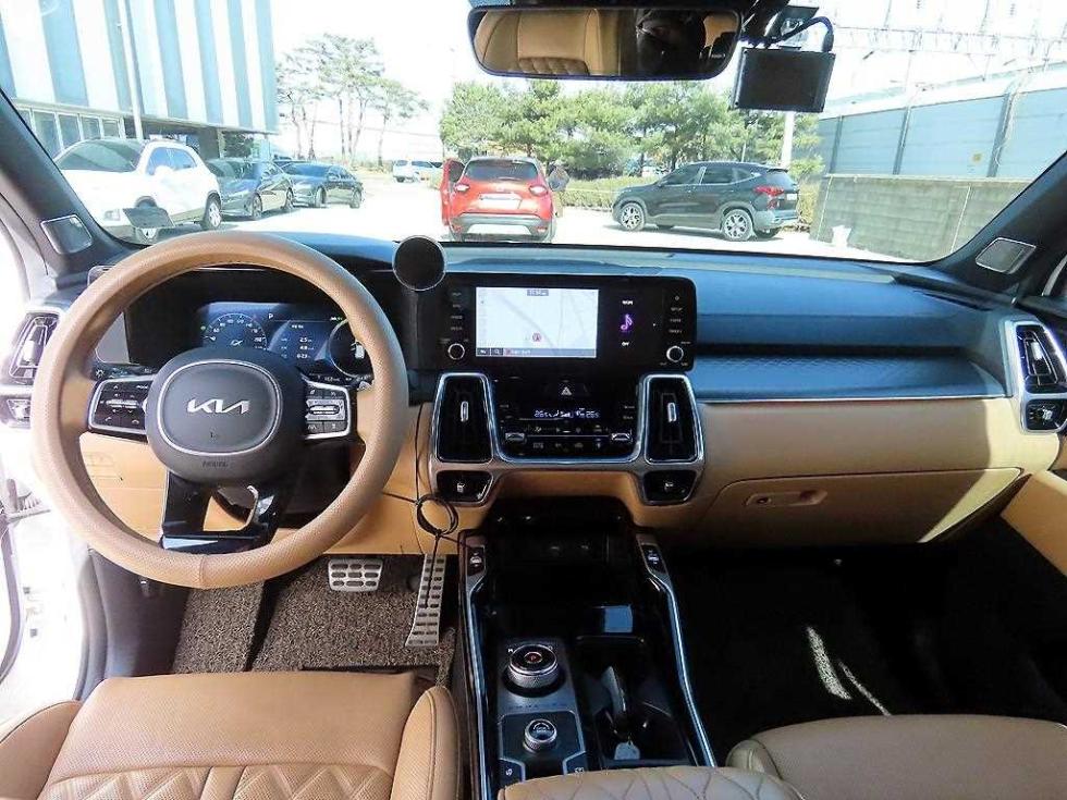 2022 - kia sorento