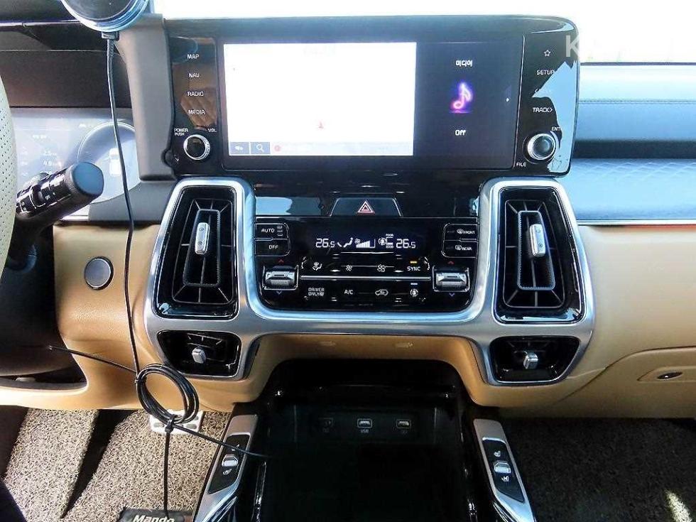 2022 - kia sorento