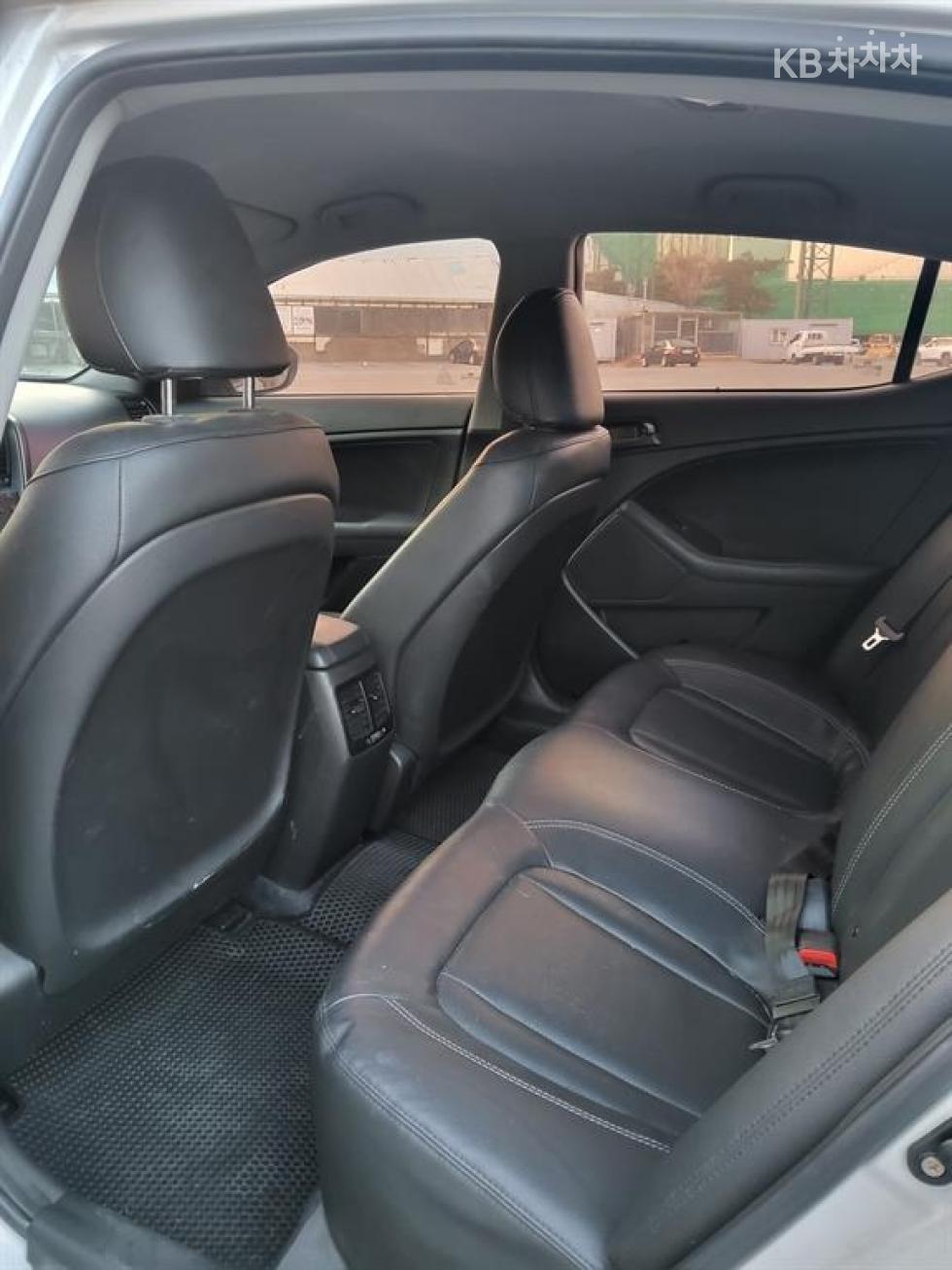 2011 - kia k5