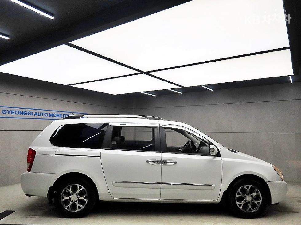 2014 - kia carnival