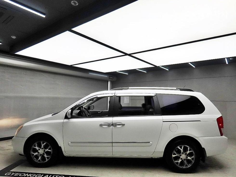 2014 - kia carnival