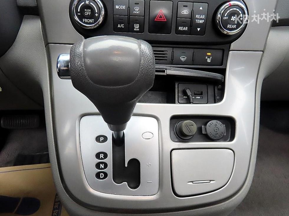 2014 - kia carnival