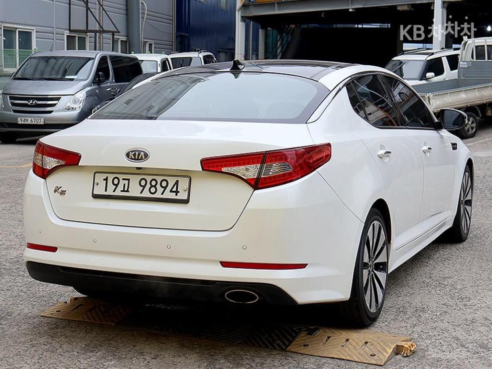 2011 - kia k5