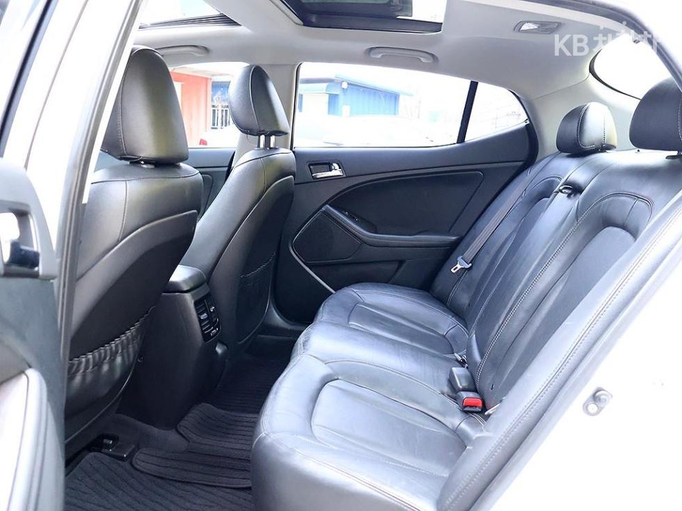 2011 - kia k5