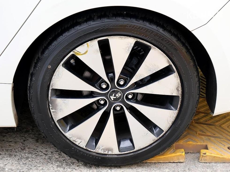 2011 - kia k5