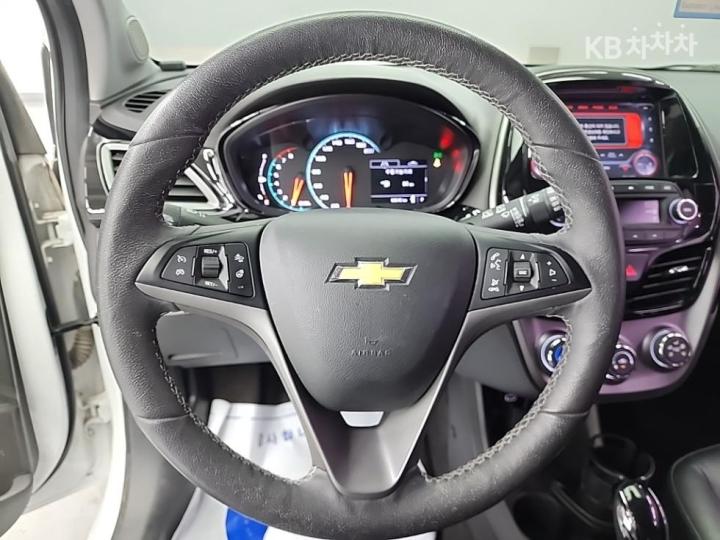 Chevrolet Spark Premier Base Type 10