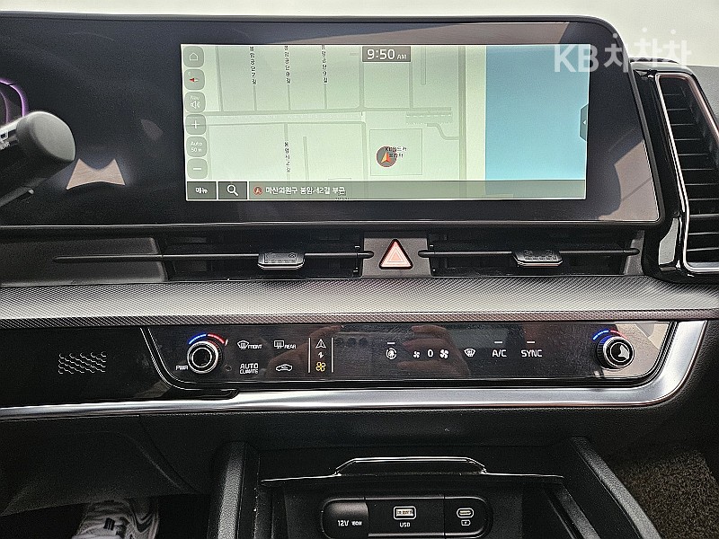 2022 - kia sportage