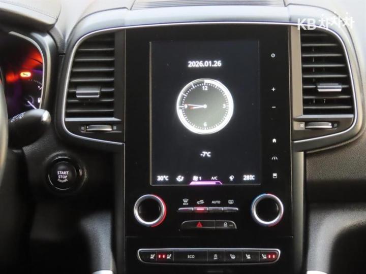 Renault QM6 2.0 4WD RE Signature 10