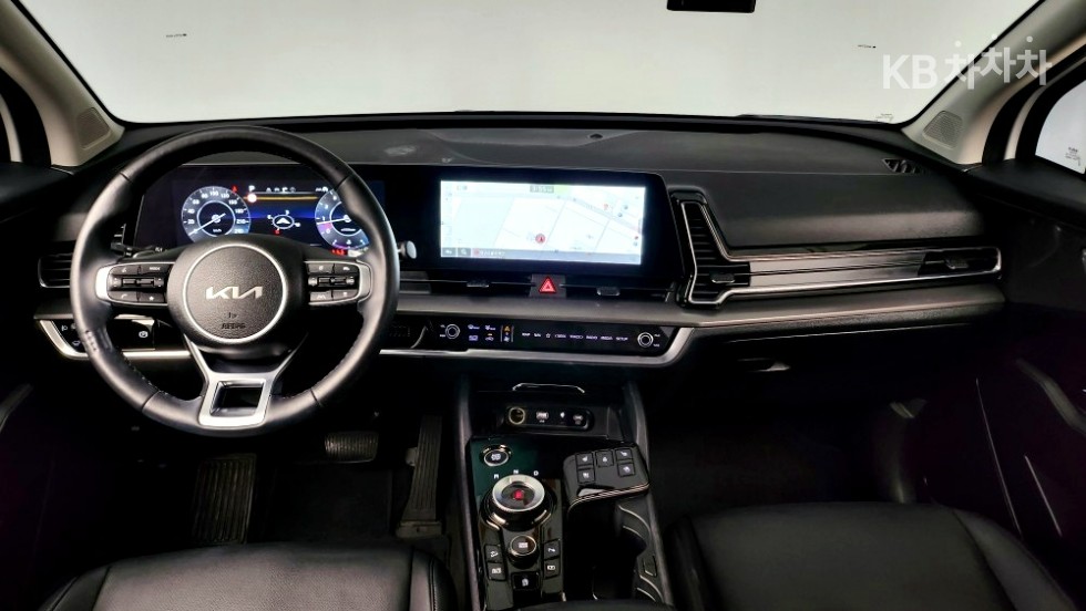 2022 - kia sportage