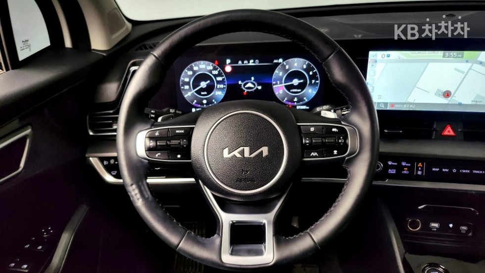 2022 - kia sportage