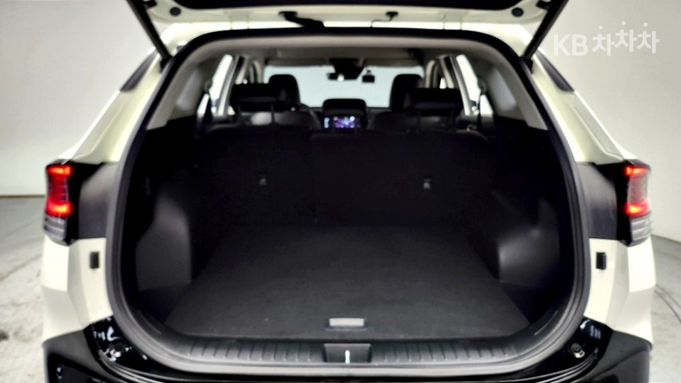 2022 - kia sportage