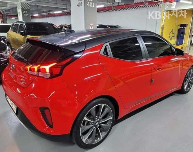 Hyundai Veloster JS 1.4 T-GDi Modern Core 5