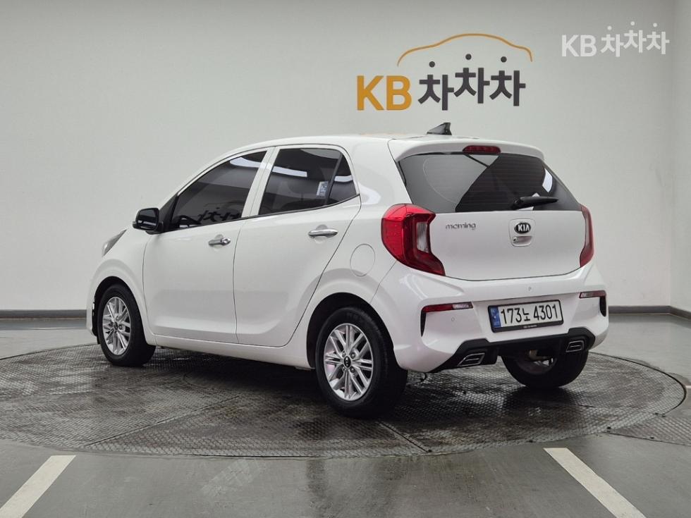 2021 - kia morning