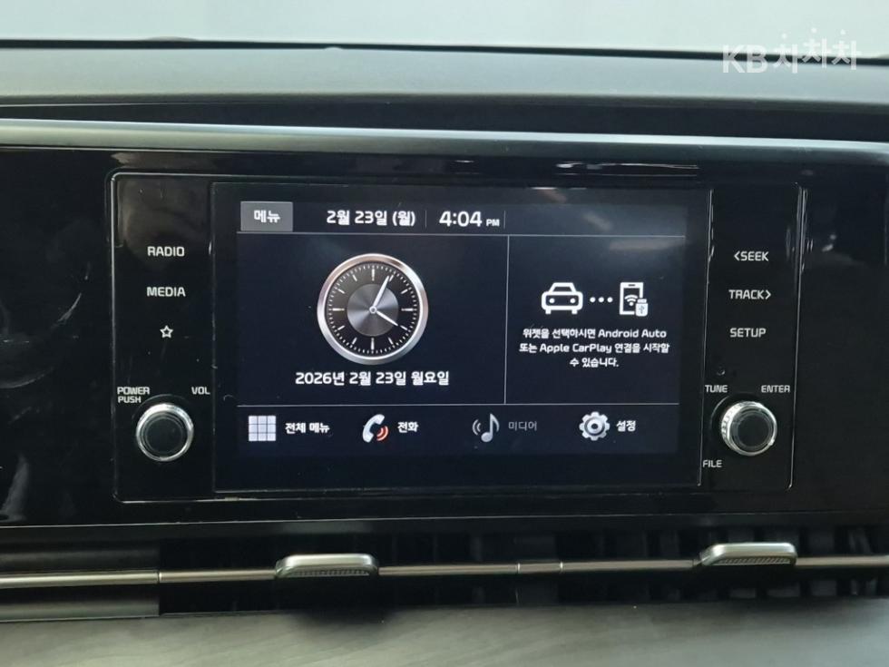 2021 - kia carnival