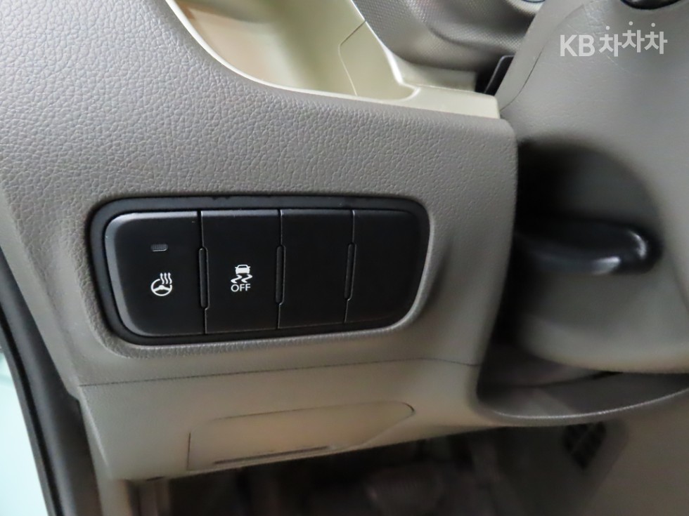 2012 - kia ray