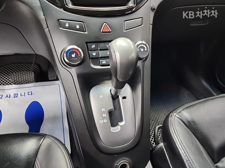 Chevrolet Orlando LPG LT Premium 9