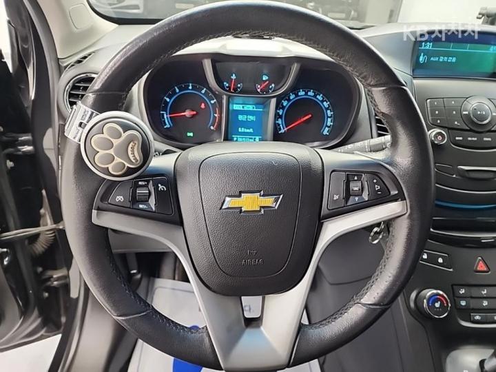 Chevrolet Orlando LPG LT Premium 10