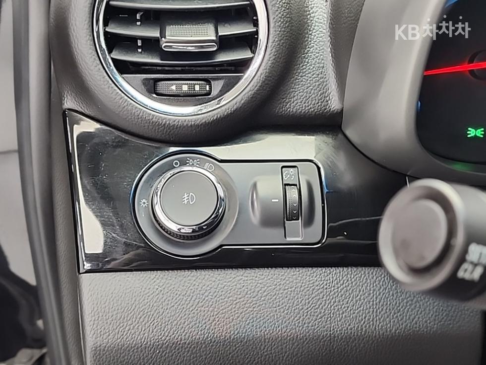 Chevrolet Orlando — miniaturë 15