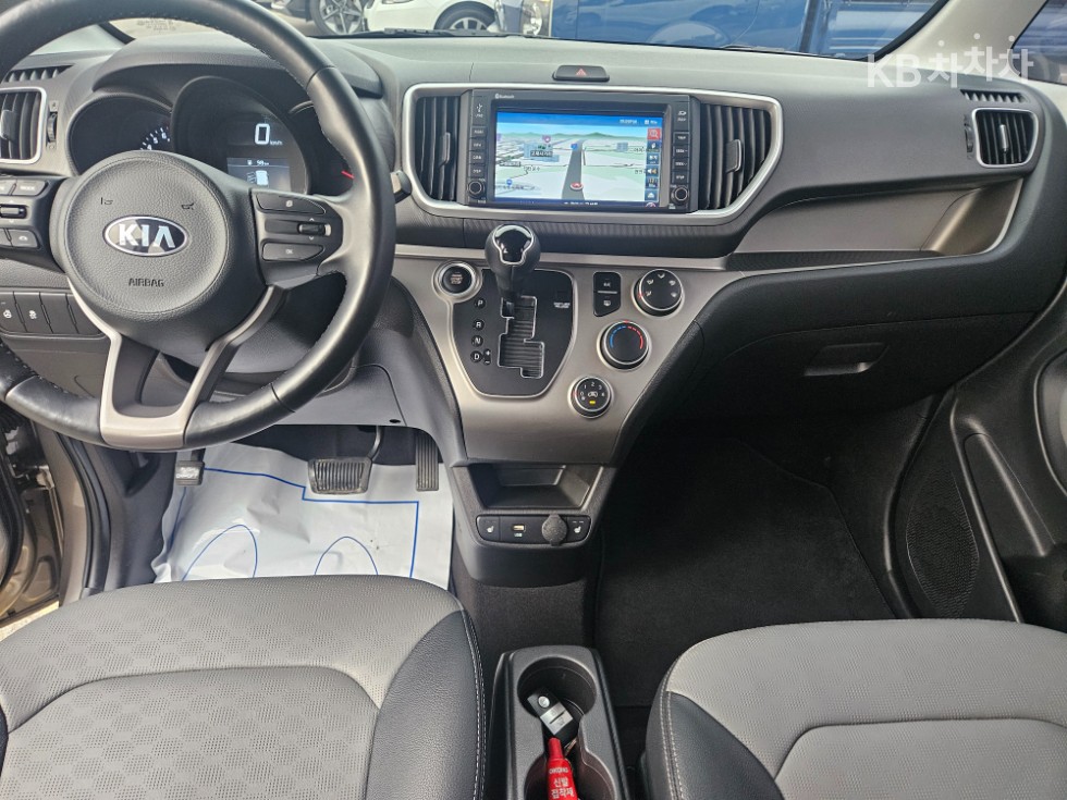 2021 - kia ray