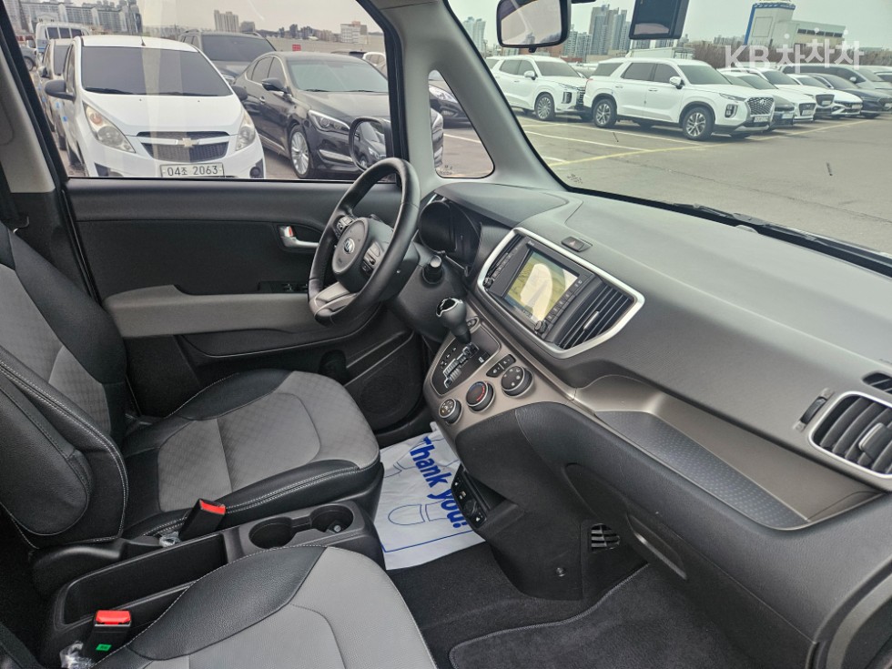 2021 - kia ray