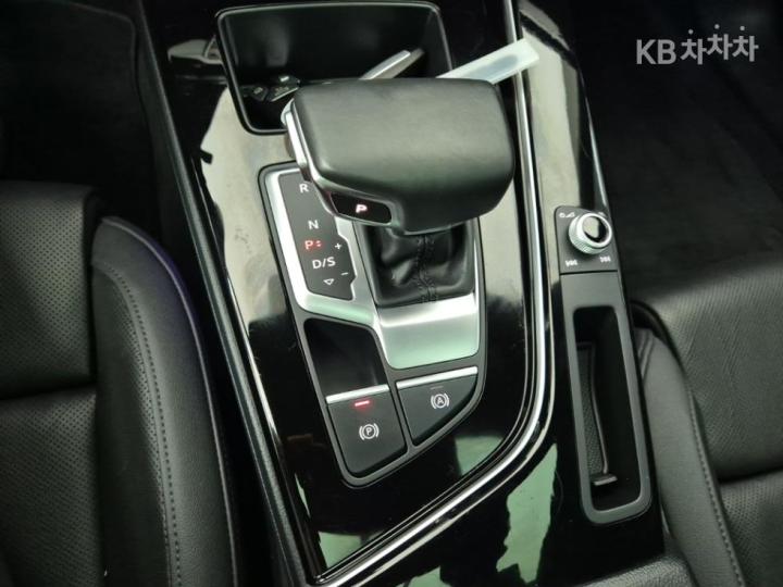 Audi A5 8W6 45 TFSI Quattro Sportback Base Type 9