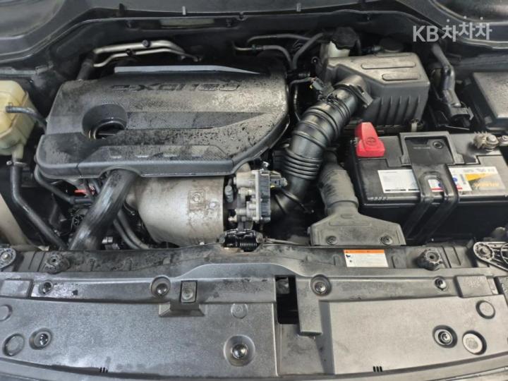 KG Mobility (Ssangyong) Tivoli Diesel LX Base Type 6