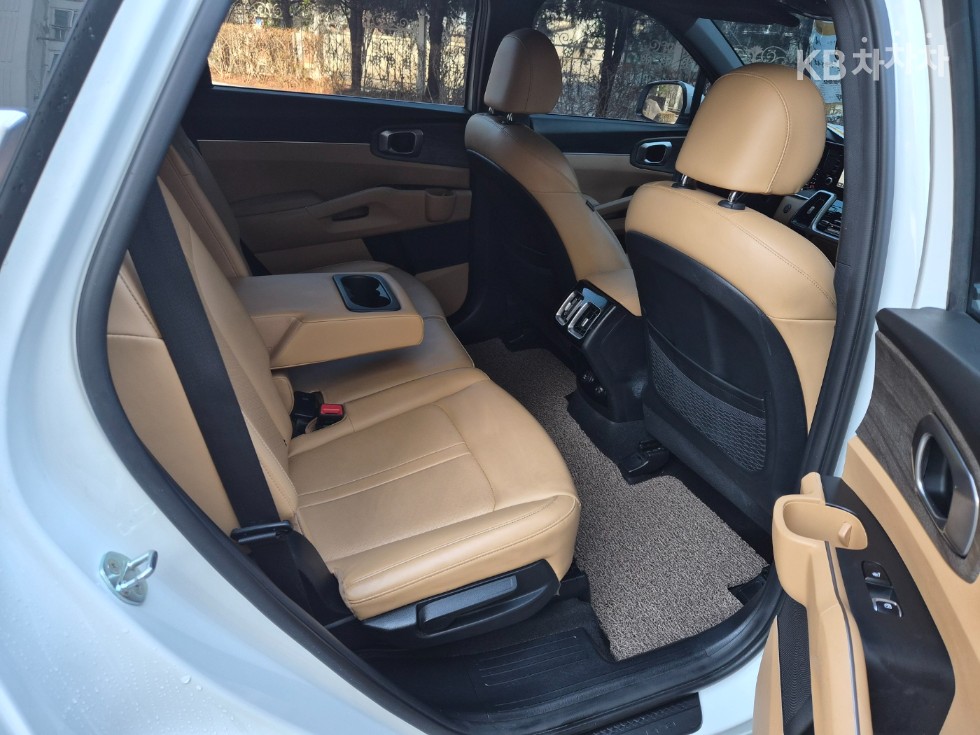 2022 - kia sorento