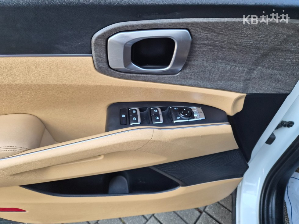 2022 - kia sorento