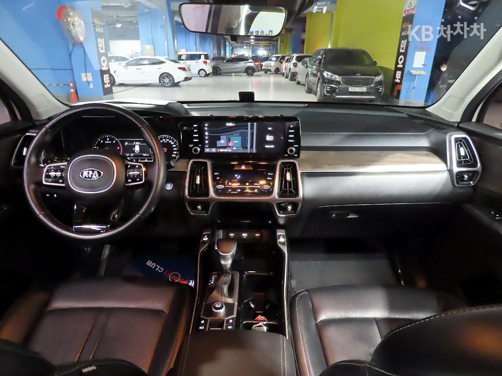 2021 - kia sorento