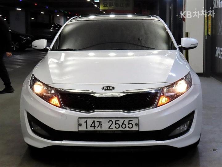 Kia K5 2.0 LPI Luxury 3