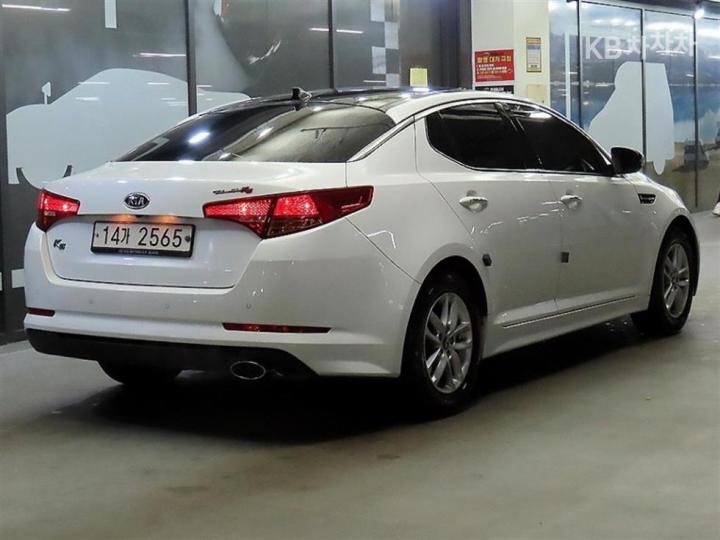 Kia K5 2.0 LPI Luxury 5