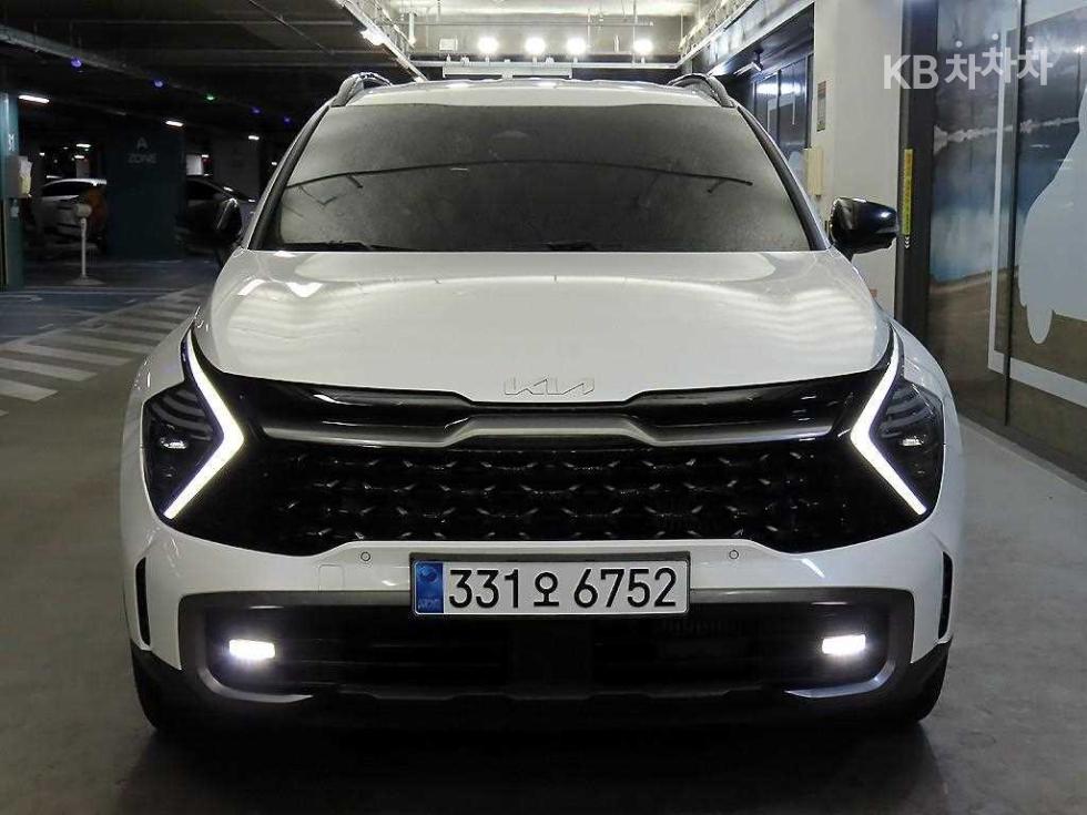 2022 - kia sportage