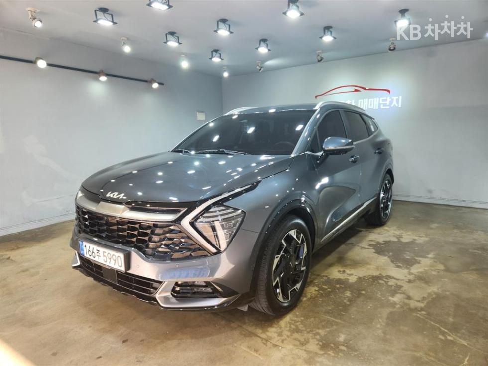 2022 - kia sportage