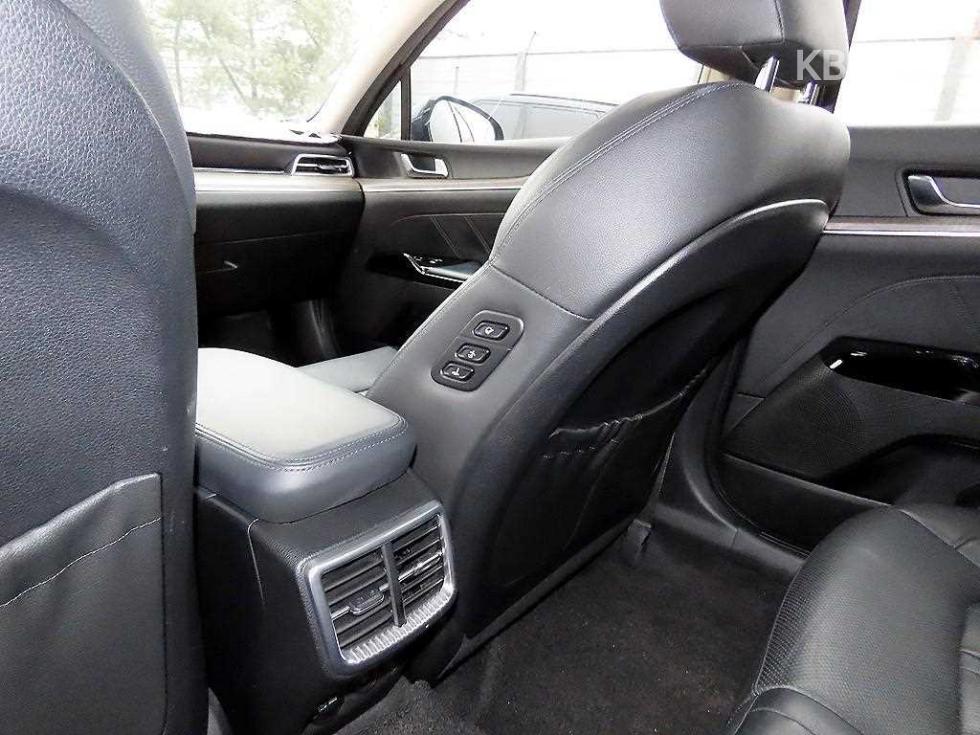 2021 - kia k5