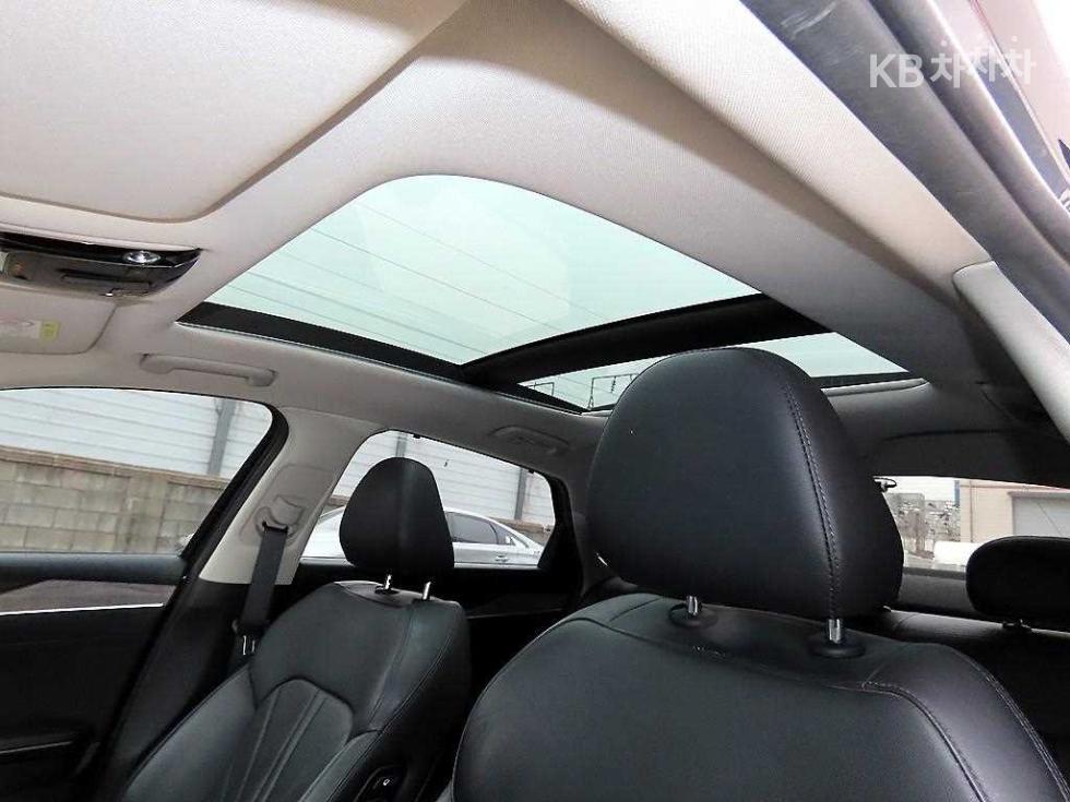 2021 - kia k5