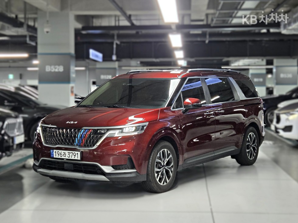 2021 - kia carnival
